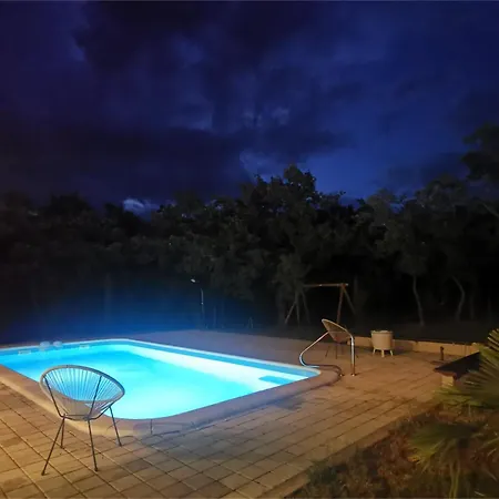 Villa Luca Vrsi